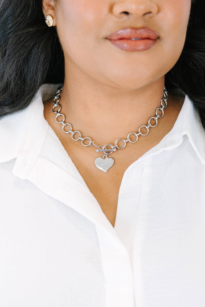 Dare To Love Necklace, Silver – Chic Soul