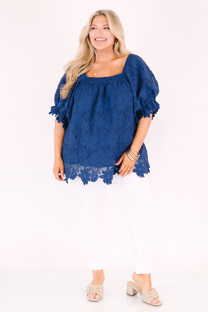 Cozy Love Top, Navy Lace – Chic Soul