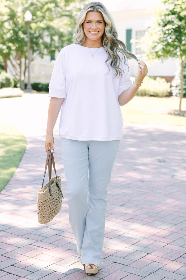 Plus Size light blue pull-on jeggings with a straight leg fit and elastic waistband.