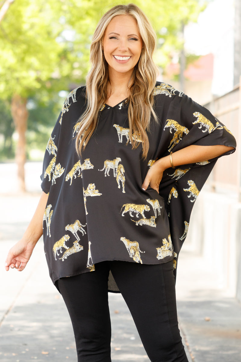 Black flowy hot sale top plus size