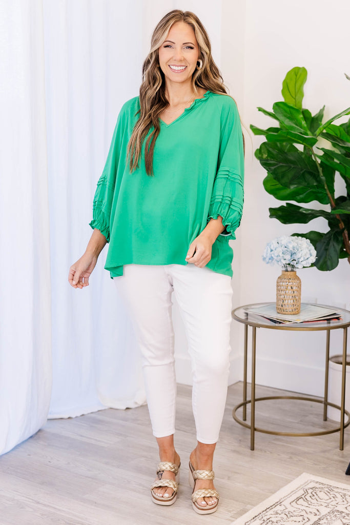 Almost Ready Top, Kelly Green – Chic Soul