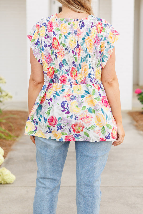 Chic Soul plus size clothing, multicolor floral pattern flowy top with smocked bodice and flutter sleeves
