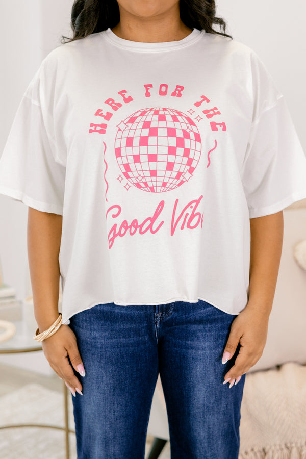 Chic Soul plus size clothing, white short sleeve slightly cropped vintage wash tee with “Here For The Good Vibes” text in pink on the front and a pink mirrorball in the middle