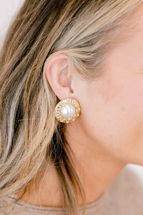 Chic Soul plus size clothing, gold and pearl circular earrings with post backs