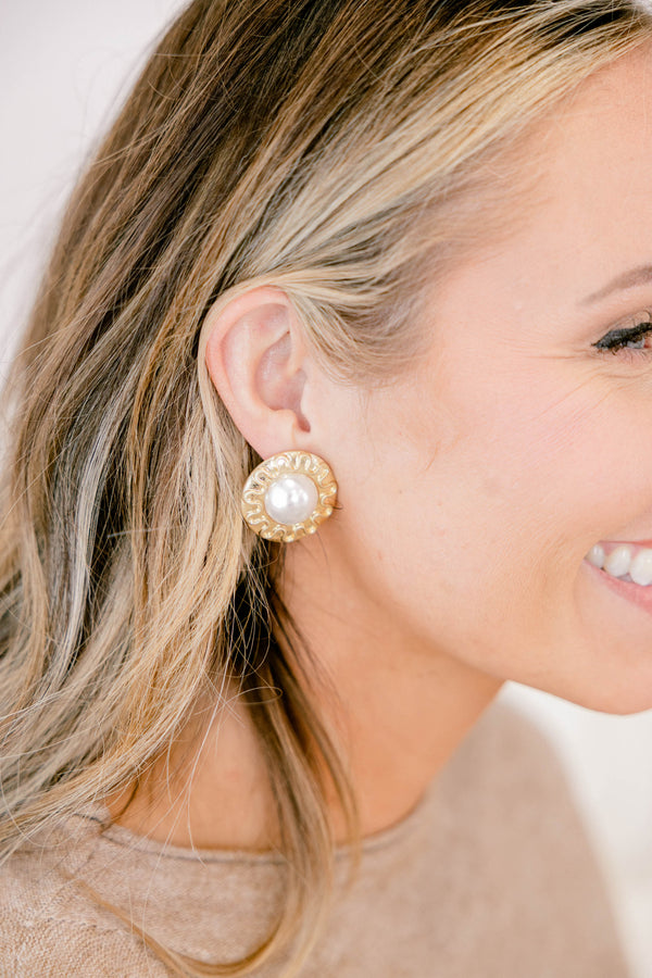 Chic Soul plus size clothing, gold and pearl circular earrings with post backs