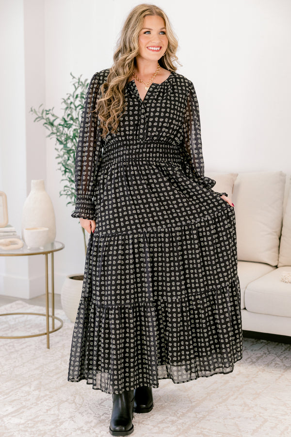 Chic Soul plus size clothing, black and tan paisley print long sleeve maxi dress with cinched waist and wrists on the sleeves and v-neckline
