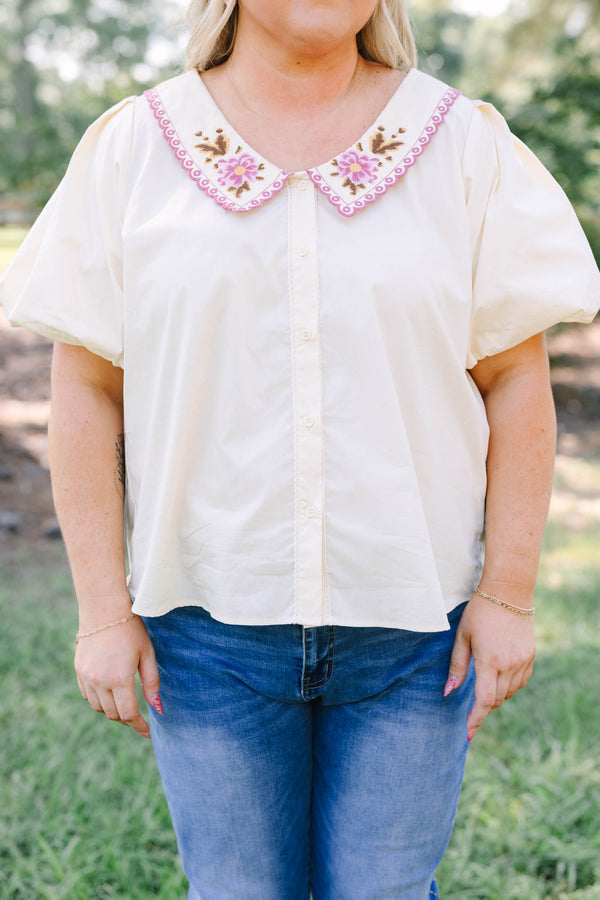 Plus Size cream cotton button-up top with puff sleeves and a pink floral embroidered collar.