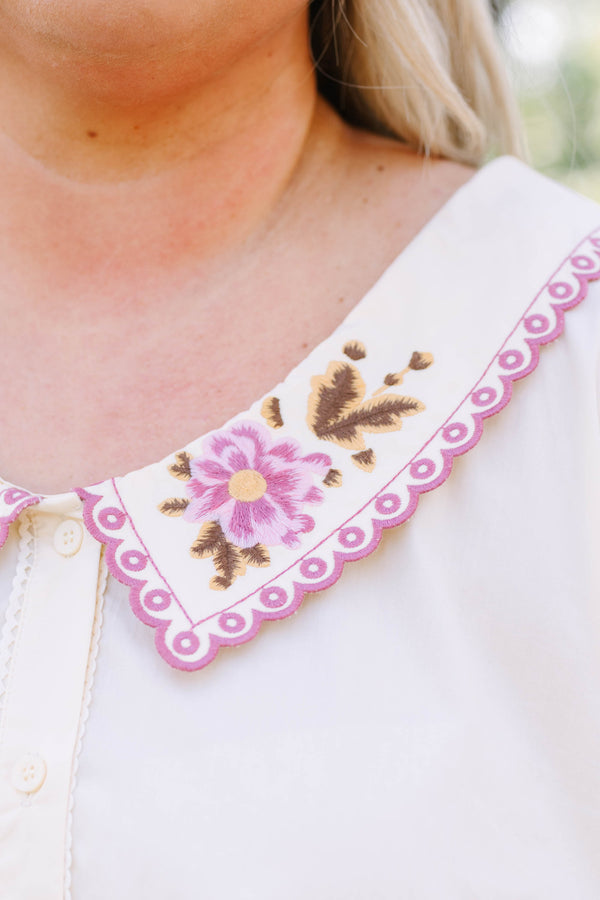 Plus Size cream cotton button-up top with puff sleeves and a pink floral embroidered collar.