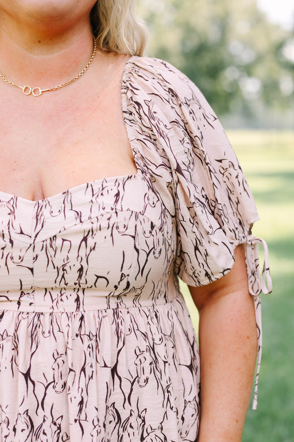 Plus Size mauve dress with a horse print, sweetheart neckline, and short puff sleeves.
