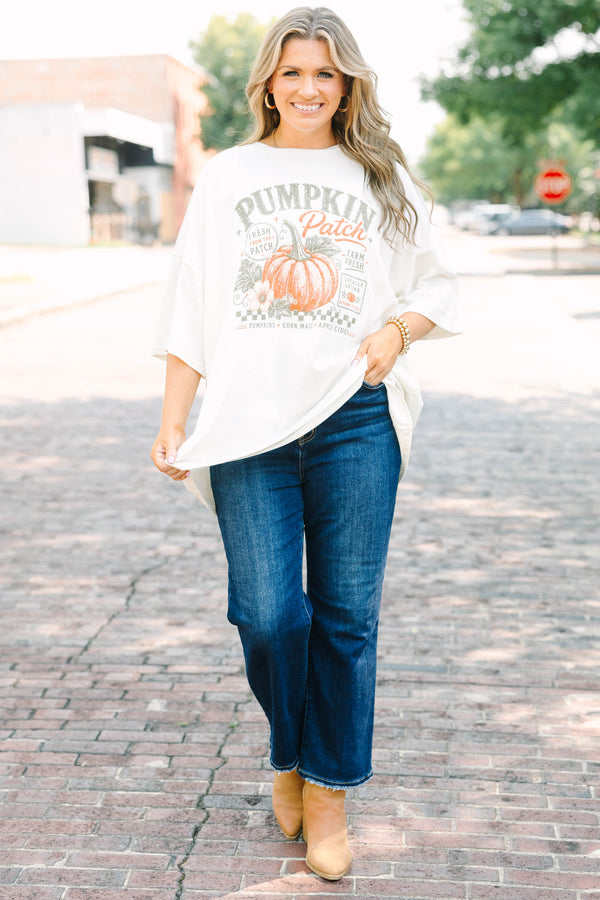 Plus Size ivory oversized boyfriend tee with a pumpkin patch graphic and short sleeves.