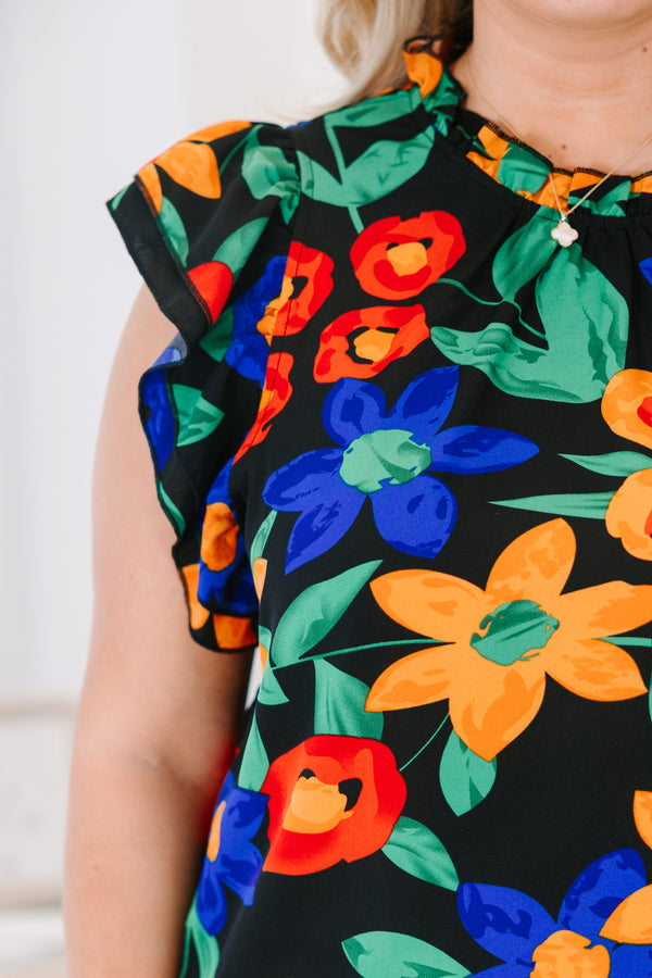 Chic Soul plus size clothing, black short sleeve top with ruffle sleeves and large floral print