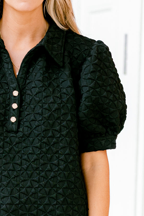 Chic Soul plus size clothing, black top with bubble sleeves and a geometric texture throughout the top 