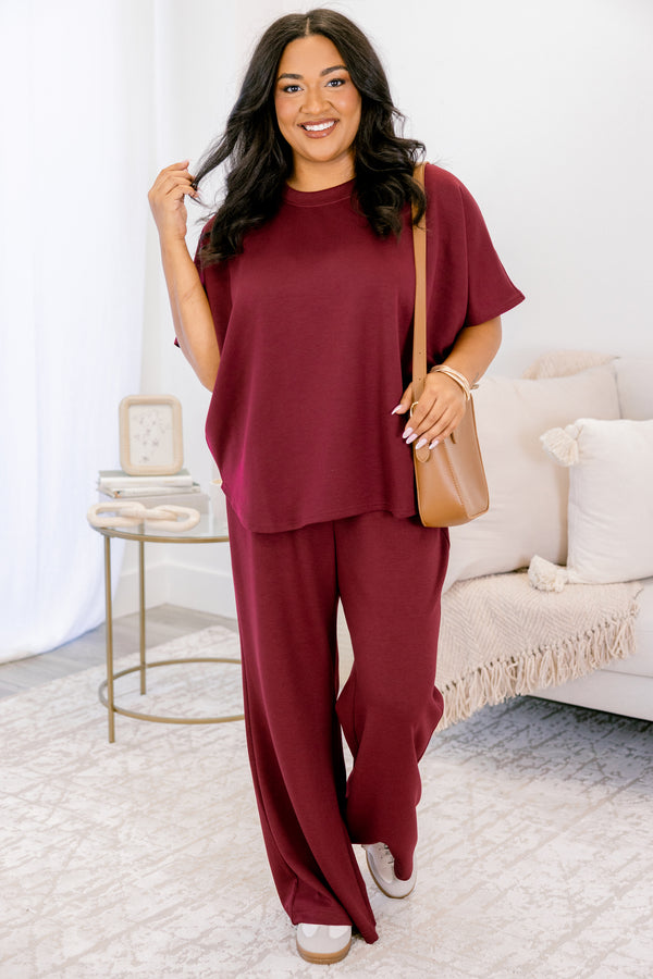 Chic Soul plus size clothing, burgundy red short sleeve top and burgundy red flowy stretchy waistband pants as a matching set
