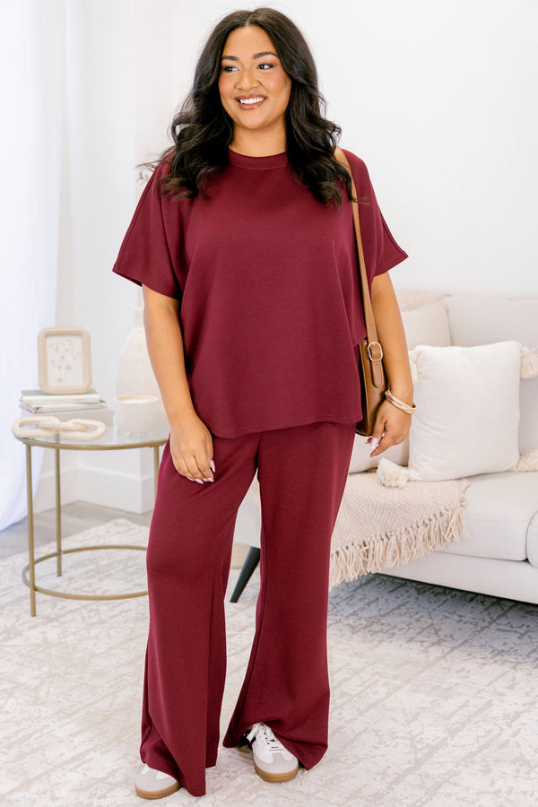 Chic Soul plus size clothing, burgundy red short sleeve top and burgundy red flowy stretchy waistband pants as a matching set