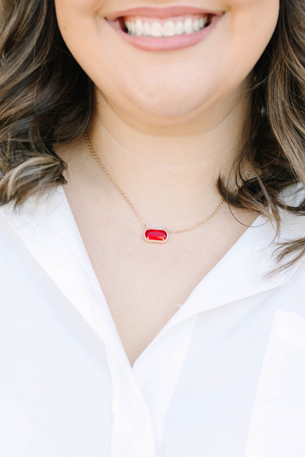 Plus Size gold chain necklace featuring a horizontal rectangular red gemstone pendant.