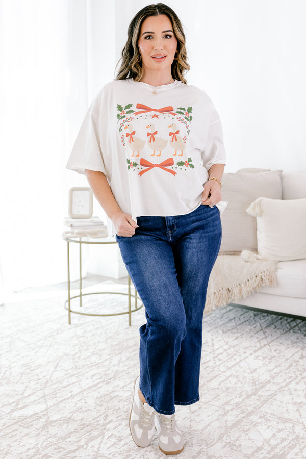 Chic Soul plus size clothing, white slightly cropped short sleeve tee with 3 geese surrounded in Christmas garland and bows