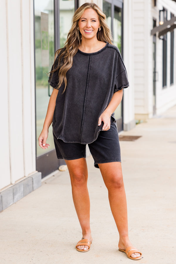 Chic Soul plus size clothing, black short sleeve and shorts set with outer hem detail with scoop neckline top