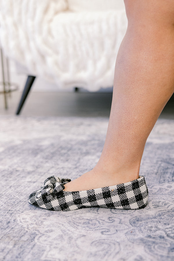 Chic Soul plus size clothing, black and white plaid pointed toe flats with a bow on the toe