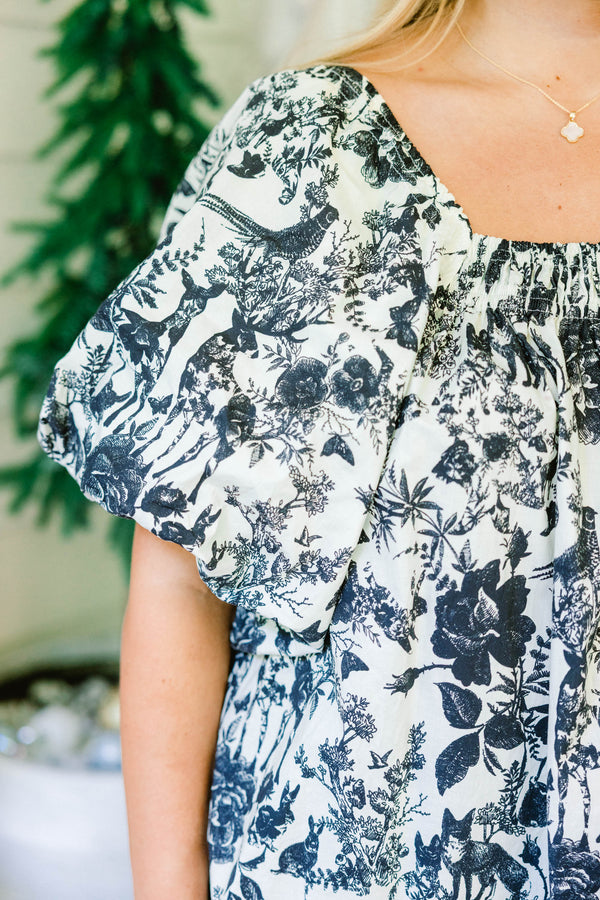 Chic Soul plus size clothing, black and white toile square neck puff sleeve baby doll top