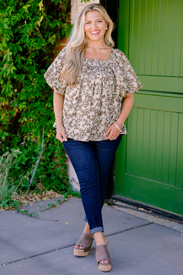 Chic Soul plus size clothing, ivory and brown top with a floral pattern and square neckline and bubble sleeves 