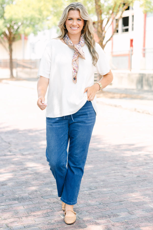 Plus Size dark wash straight-leg jeans with an elastic drawstring waistband.