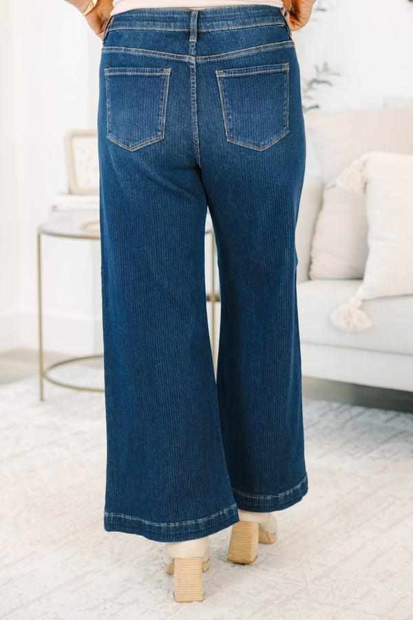 Plus size clothing, mid-rise with a cropped silhouette and front seam detail
