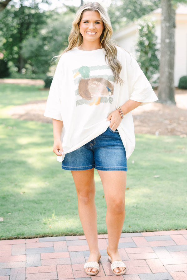 Plus Size ivory boyfriend tee with a mallard duck graphic