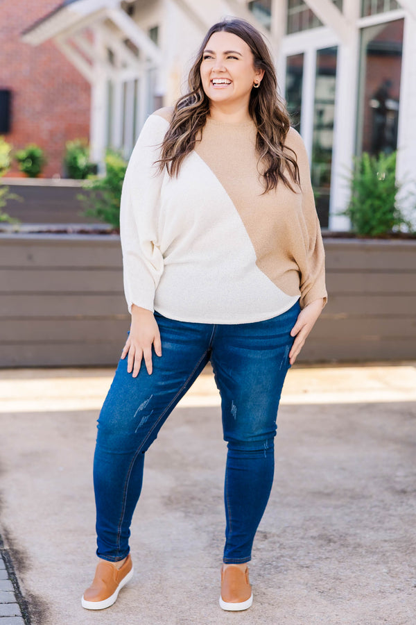 Chic Soul plus size clothing, cream and taupe geometrical sweater 3/4 sleeves and fitted at the waist