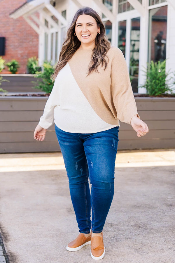 Chic Soul plus size clothing, cream and taupe geometrical sweater 3/4 sleeves and fitted at the waist