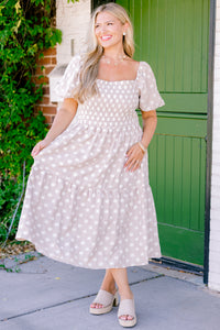 white lace dress maxi Bridal Baylee XXS Silhouette: Fitted mermaid / sheath silhouette outdoor dinners Women's Apparel Size:Large Maxi Dress Unique Petite
