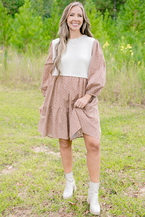 Chic Soul plus size clothing, brown and ditsy white floral long bubble sleeve short dress with white cropped knitted vest top