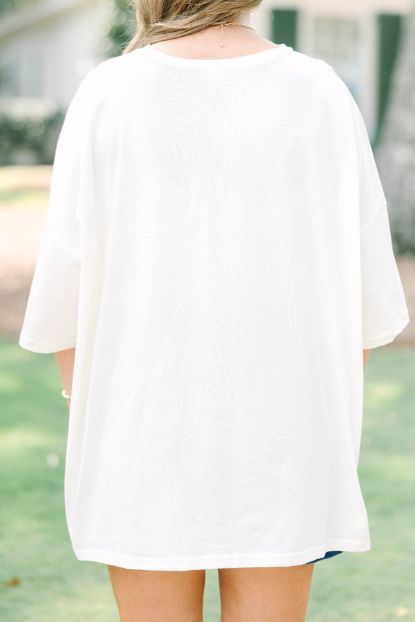 Plus Size ivory oversized boyfriend tee with a sun and star graphic and Forever Daydream text.
