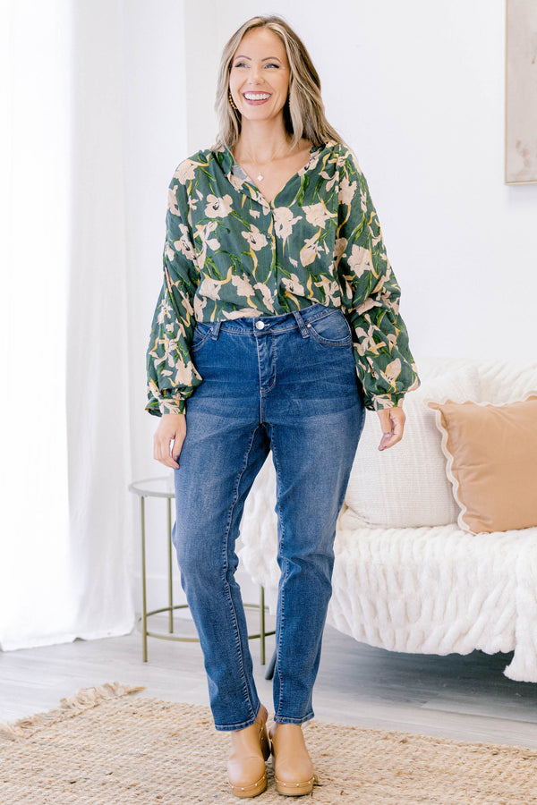 Chic Soul plus size clothing, dark wash medium rise straight leg jeans