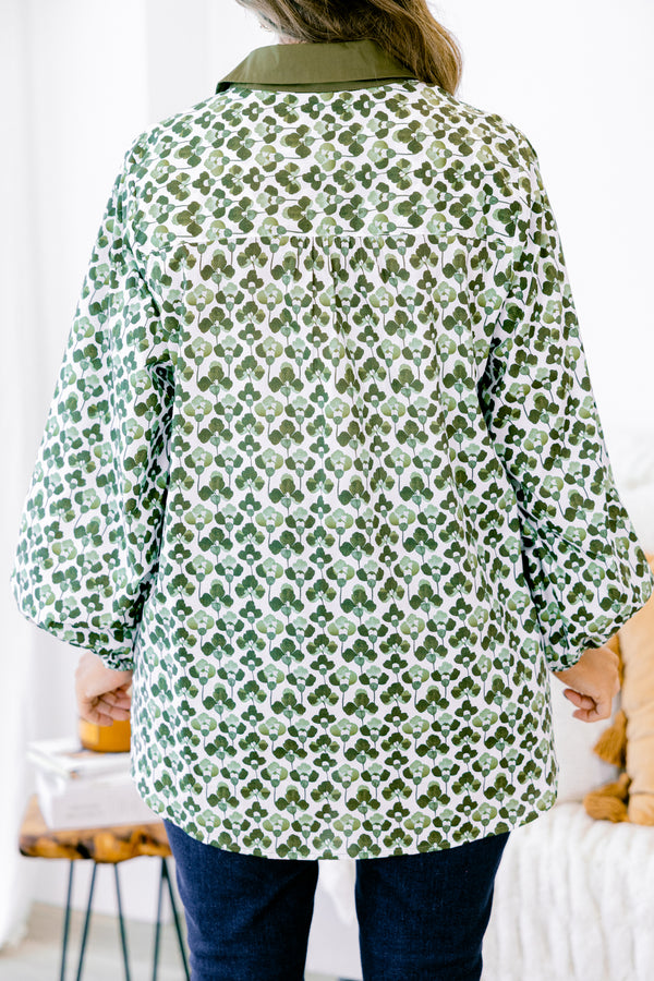 Chic Soul plus size clothing, green and white floral long sleeve button-up top with bubble sleeves