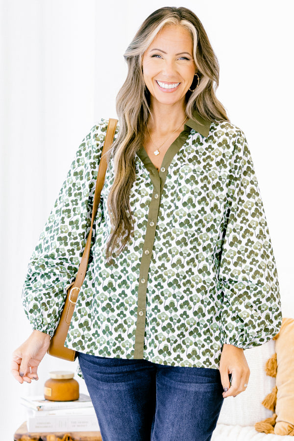 Chic Soul plus size clothing, green and white floral long sleeve button-up top with bubble sleeves