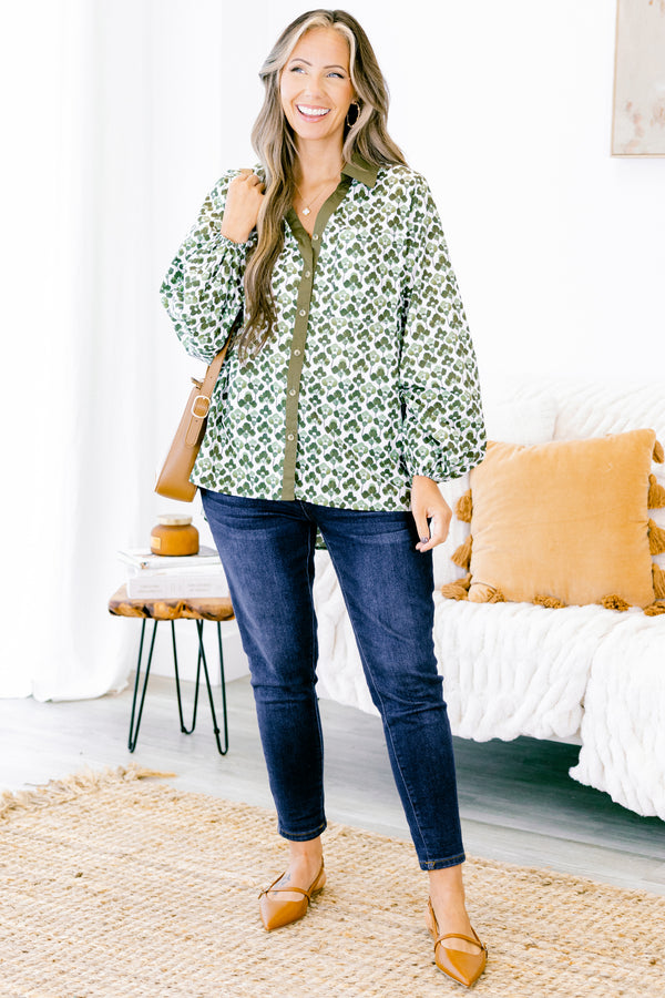 Chic Soul plus size clothing, green and white floral long sleeve button-up top with bubble sleeves