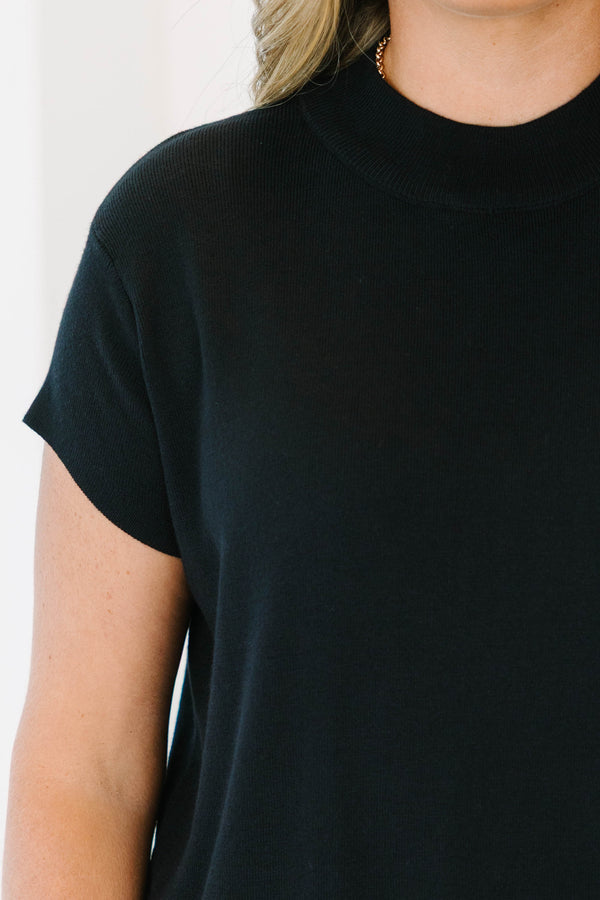 Go-To Classic Sweater, Black