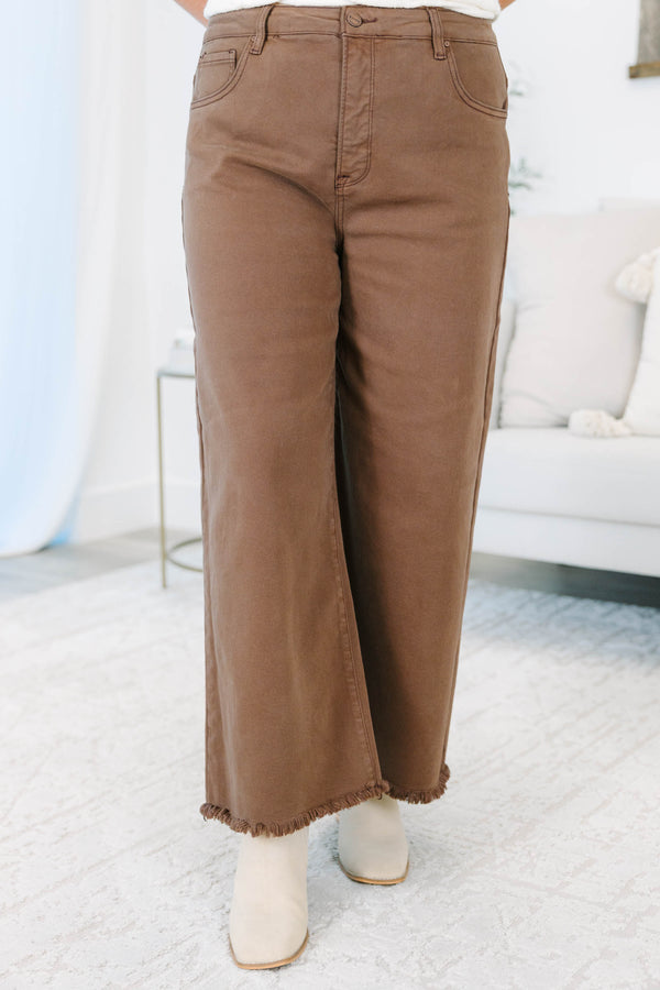 Plus Size cocoa brown wide-leg jeans with a raw fringe hem and five-pocket styling.