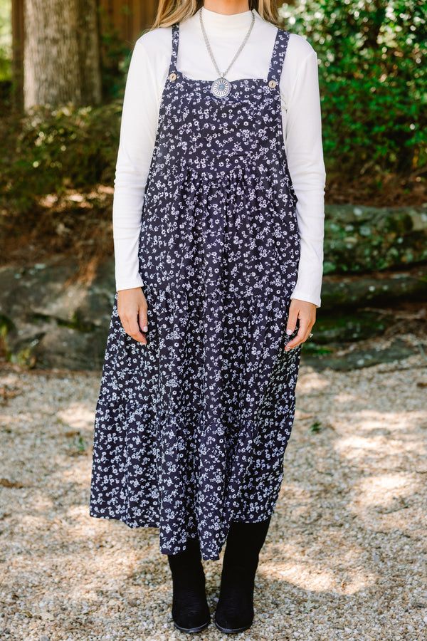 Chic Soul plus size clothing, black and white overall maxi dress with a white floral pattern and square neckline 