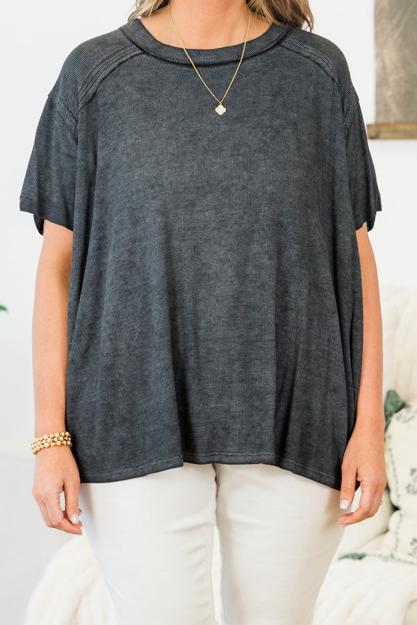 Chic Soul plus size clothing, ash black short sleeve plain top with round neckline with outer stitching detail along shoulders 