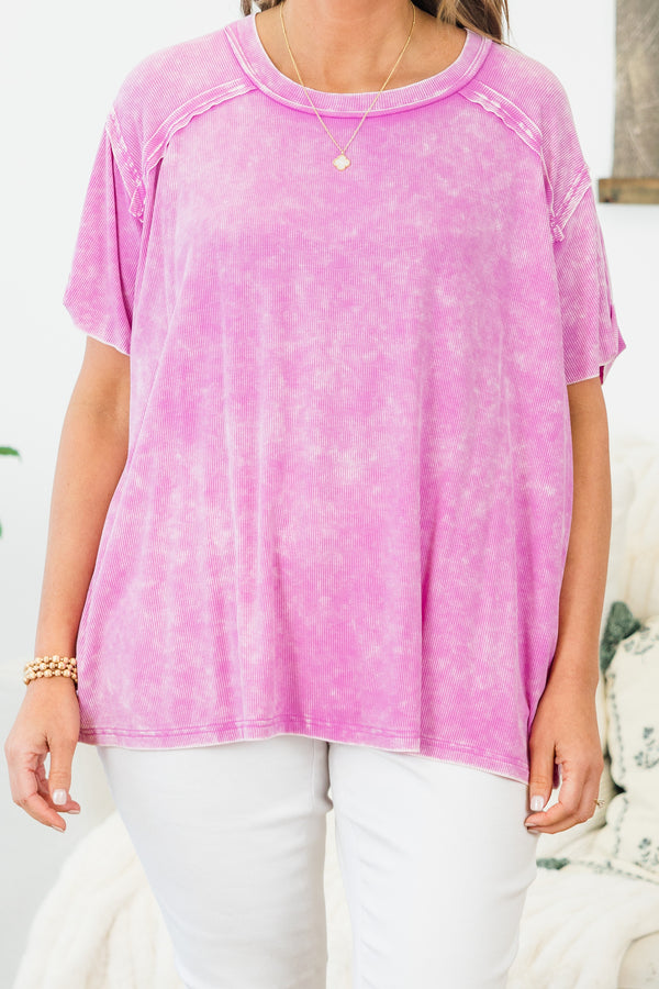 Chic Soul plus size clothing, bright mauve short sleeve top with acid wash detail with round neckline with outer stitch detail along neck and shoulders 