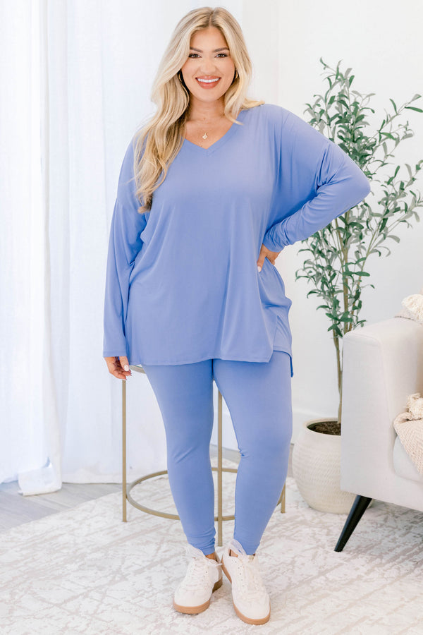 Chic Soul plus size clothing, cornflower blue long sleeve v-neckline top with side slits and cornflower blue leggings matching set