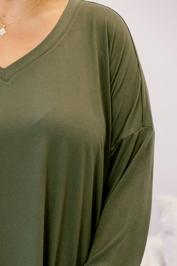 Chic Soul plus size clothing, olive green long sleeve tunic and leggings set 