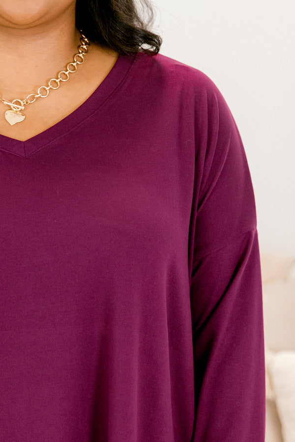 Chic Soul plus size clothing, plum purple long sleeve v-neckline top with side slits and plum purple leggings matching set