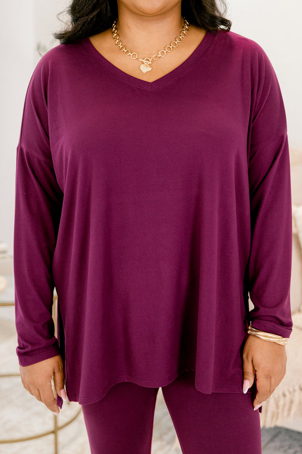 Chic Soul plus size clothing, plum purple long sleeve v-neckline top with side slits and plum purple leggings matching set