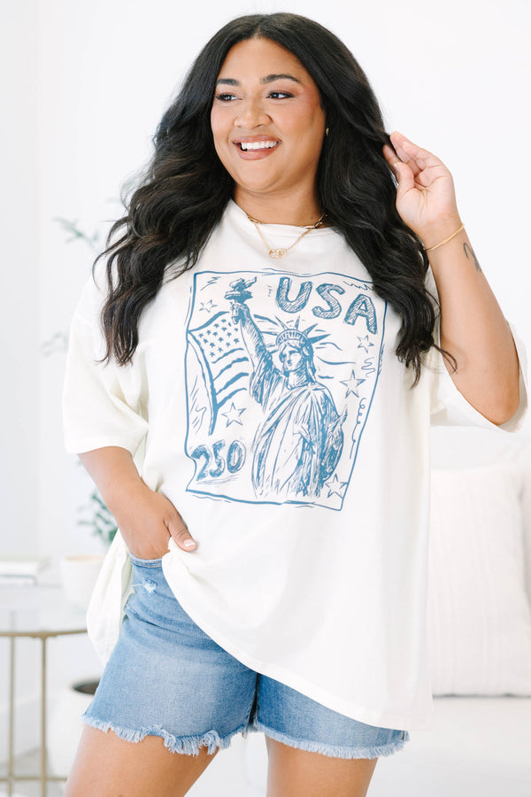 Plus size ivory boyfriend tee with a blue Statue of Liberty graphic and USA 250 text.