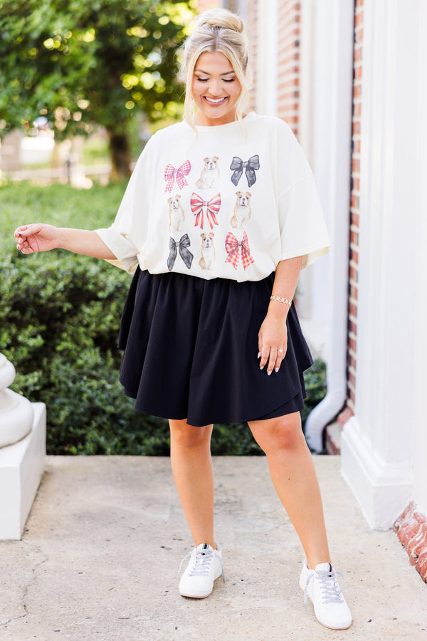 Chic Soul plus size clothing, ivory boyfriend tee with short-sleeves with red and blue bow and bulldog graphic pattern 