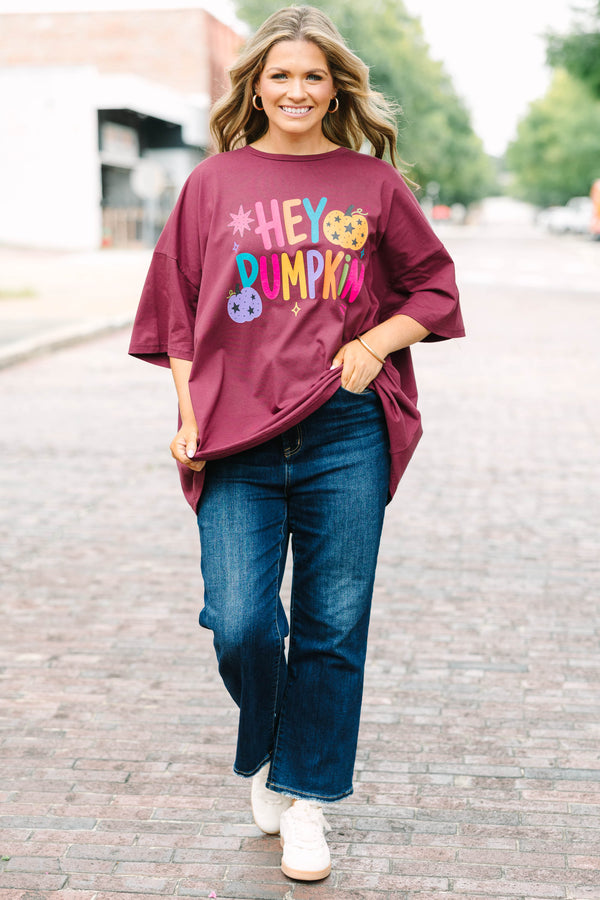 Plus Size maroon oversized boyfriend tee with colorful 
