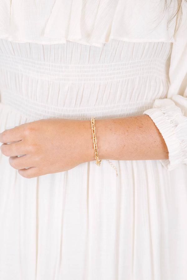 Gold link chain bracelet