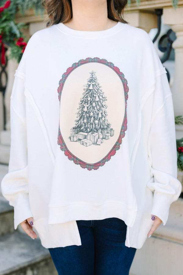 Plus size ivory oversized cotton crewneck with a vintage Christmas tree graphic.